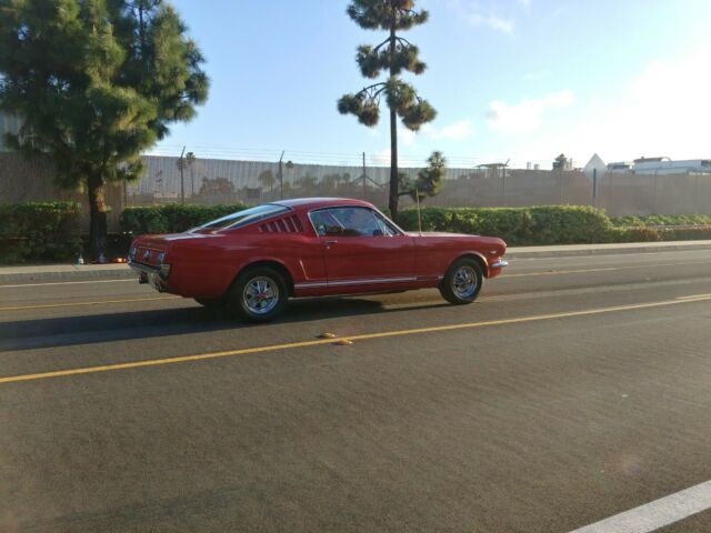 Ford Mustang 1965 image number 20