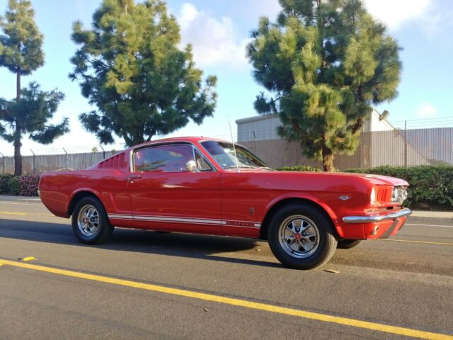 Ford Mustang 1965 image number 6