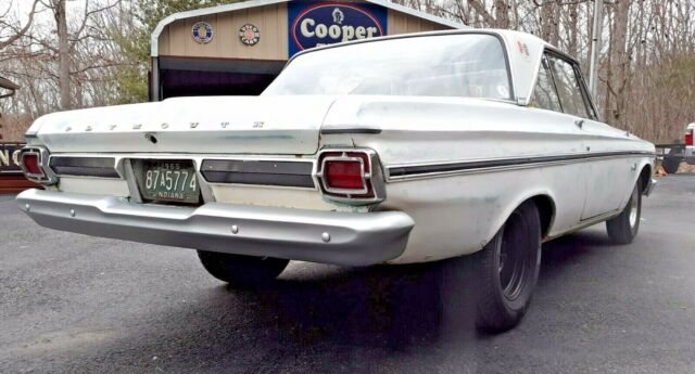 Plymouth Belvedere 1965 image number 27