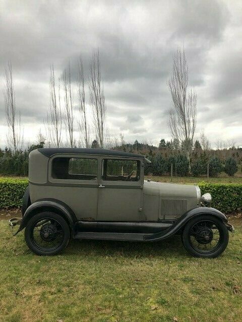 Ford Model A 1928 image number 3