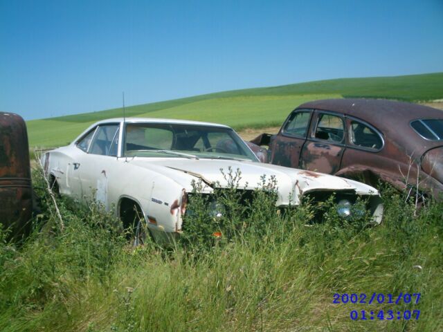 Dodge Coronet 1970 image number 2