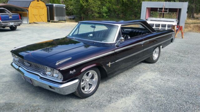 Ford Galaxie 1963 image number 12