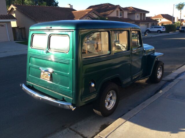 Willys Station Wagon 1952 image number 10