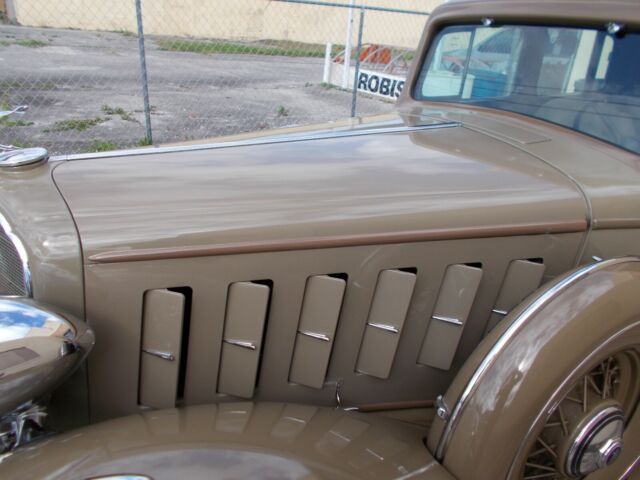 Buick 90 Series 1933 image number 28