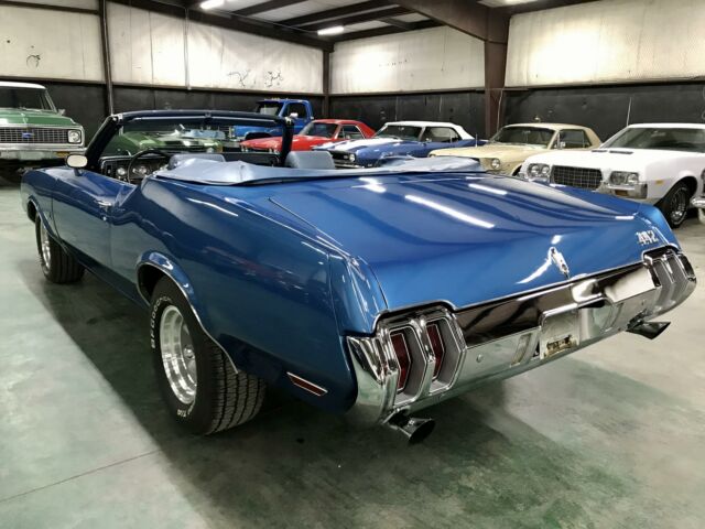 Oldsmobile Cutlass 1970 image number 26