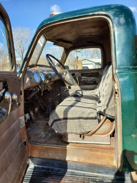 Chevrolet PROJECT DUMP TRUCK KANSAS FARMER 1948 6400 GREEN 1949 image number 12