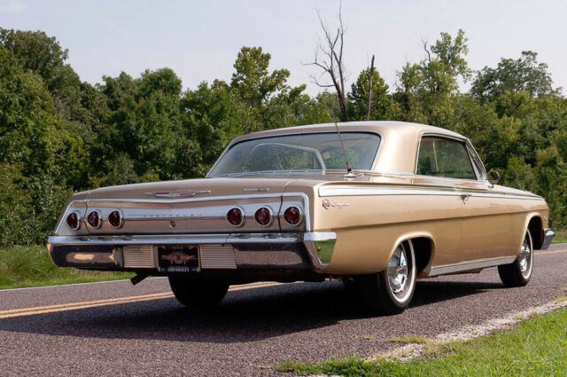 Chevrolet Impala 1962 image number 28