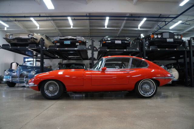 Jaguar XKE Series II 4.2 6 cyl 1968 image number 1