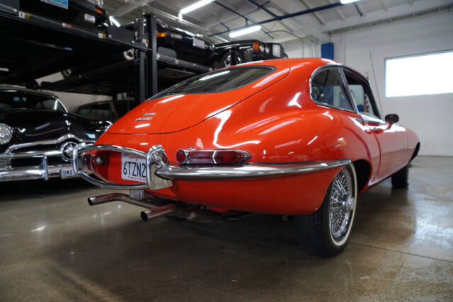 Jaguar XKE Series II 4.2 6 cyl 1968 image number 14