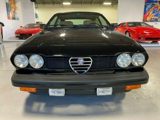 Alfa Romeo Alfetta GT 1978 image number 1