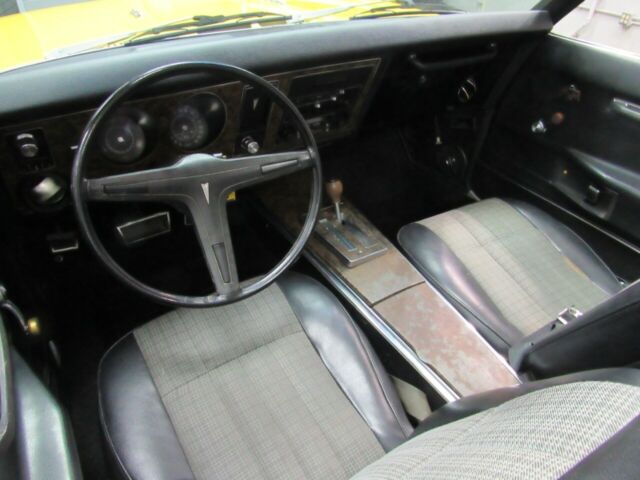 Pontiac Firebird 1969 image number 32