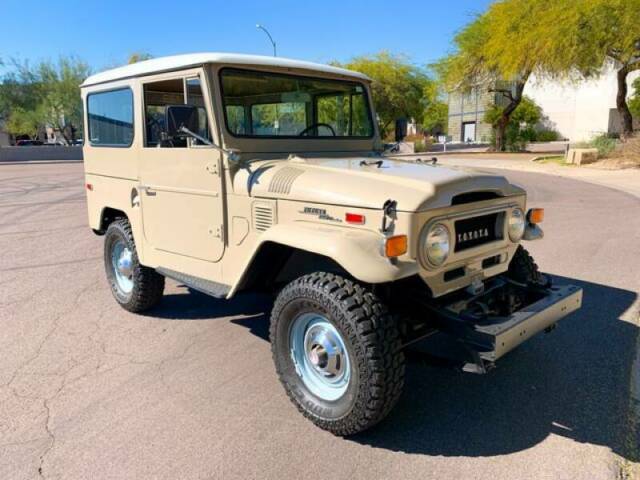 Toyota Land Cruiser 1970 image number 22