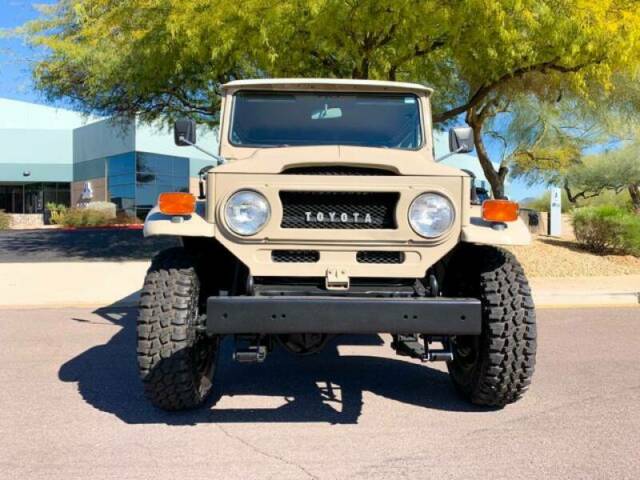 Toyota Land Cruiser 1970 image number 31