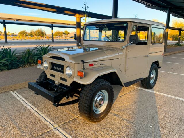 Toyota Land Cruiser 1970 image number 22