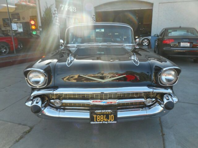 Chevrolet Bel Air/150/210 1957 image number 1