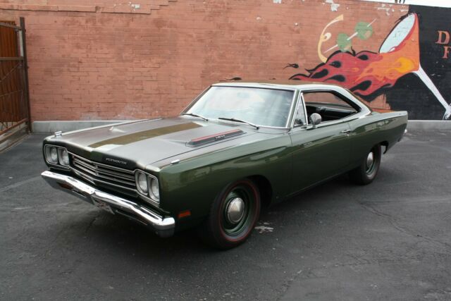 Plymouth Road Runner 1969 image number 25