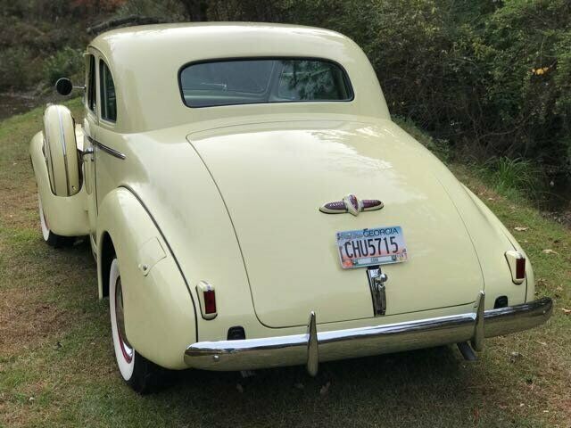 Buick Model 46 - 1940 image number 7