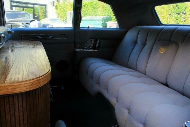 Cadillac Fleetwood 1964 image number 38