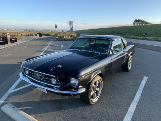 Ford Mustang 1967 image number 2