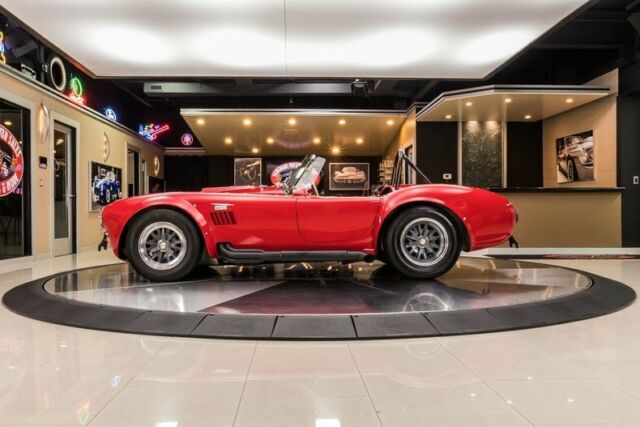 Shelby Cobra 1965 image number 38