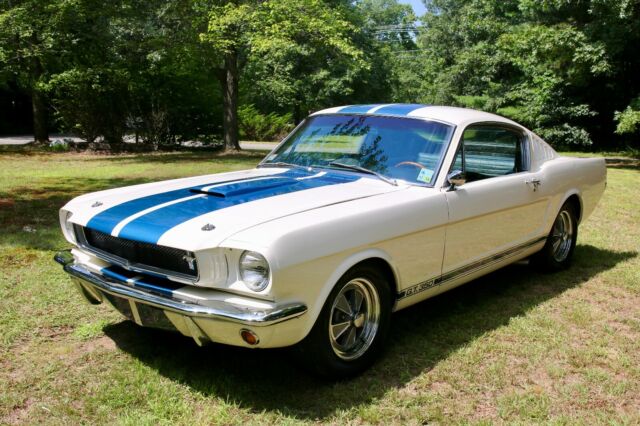 Ford Mustang 1965 image number 27