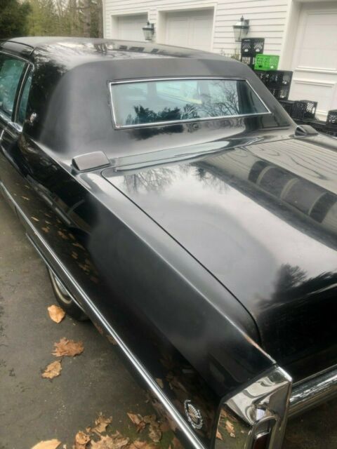 Cadillac Fleetwood 1966 image number 2