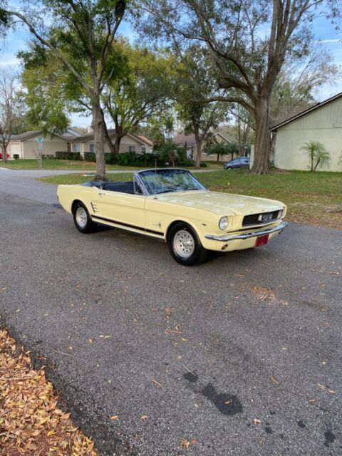 Ford Mustang 1966 image number 1