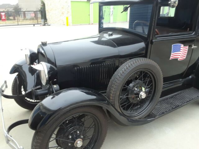 Ford Model A 1928 image number 12