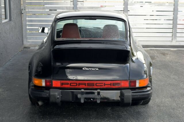 Porsche 911 1974 image number 8