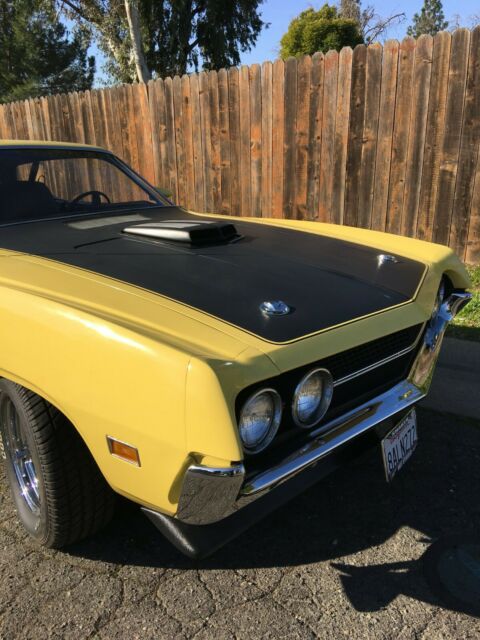 Ford Torino 1970 image number 1