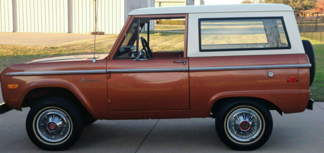 Ford Bronco 1972 image number 0