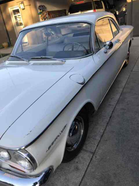 Chevrolet Corvair 1960 image number 1