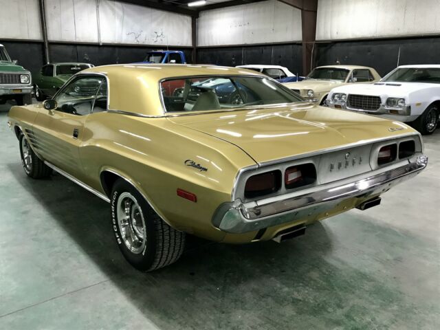 Dodge Challenger 1973 image number 2