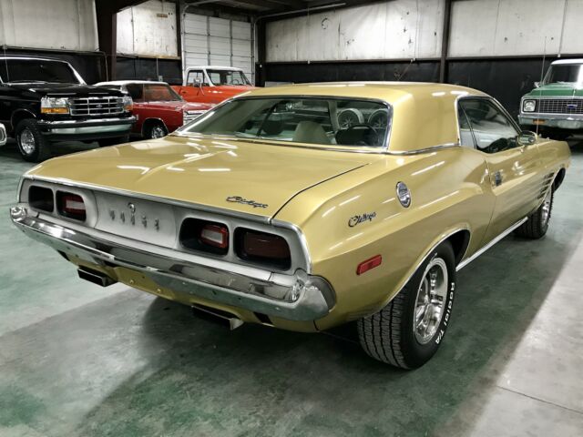 Dodge Challenger 1973 image number 28