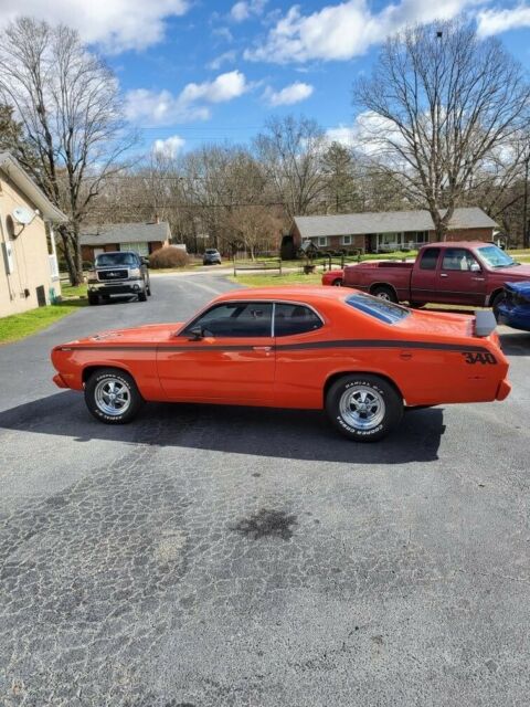 Plymouth Duster 1972 image number 0