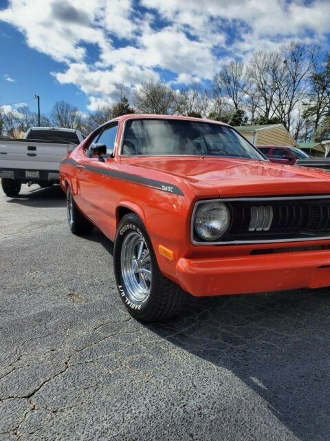 Plymouth Duster 1972 image number 14