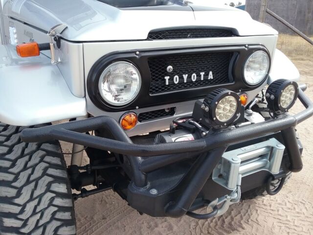 Toyota FJ Cruiser 1967 image number 24