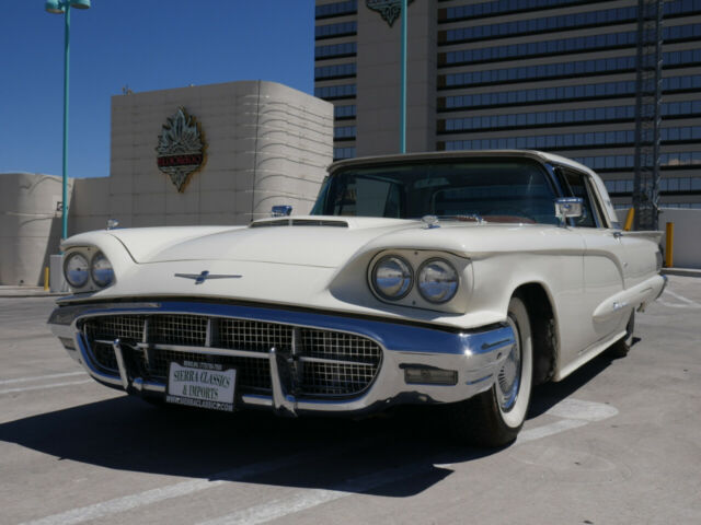 Ford Thunderbird 1960 image number 28