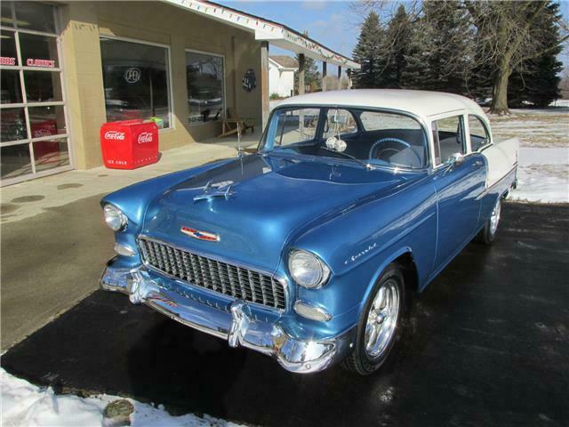 Chevrolet Bel Air/150/210 1955 image number 26