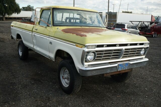 Ford F-250 1974 image number 16