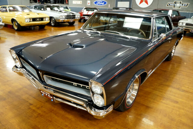 Pontiac GTO 1965 image number 1