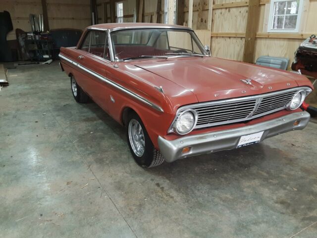 Ford Falcon 1965 image number 1