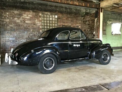 Chevrolet Special Deluxe 1940 image number 1