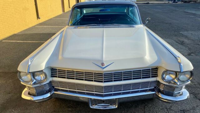 Cadillac DeVille 1964 image number 1