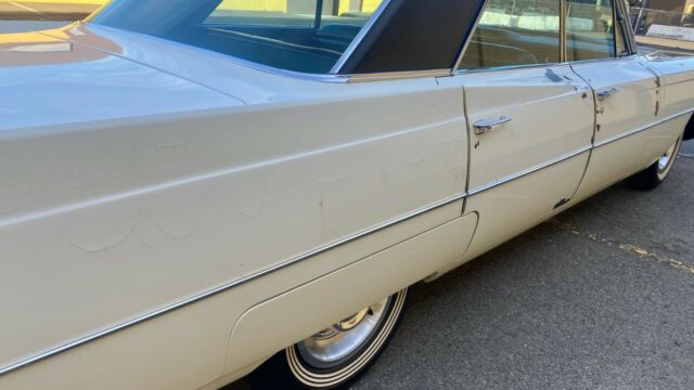 Cadillac DeVille 1964 image number 28