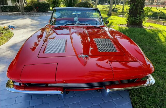 Chevrolet Corvette 1963 image number 13