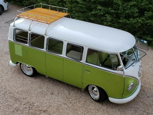 Volkswagen Bus/Vanagon 1966 image number 16