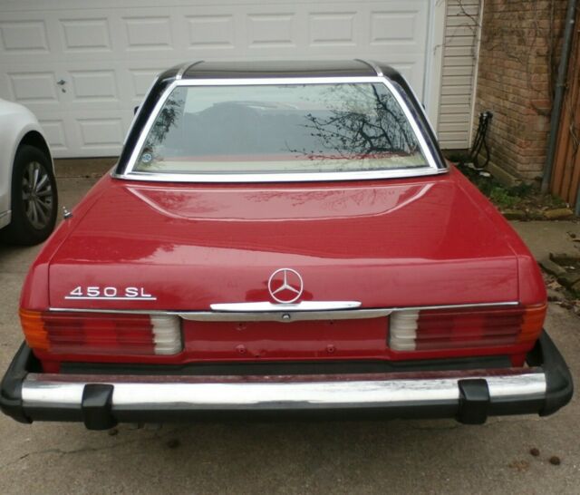 Mercedes-Benz SL-Class 1976 image number 20