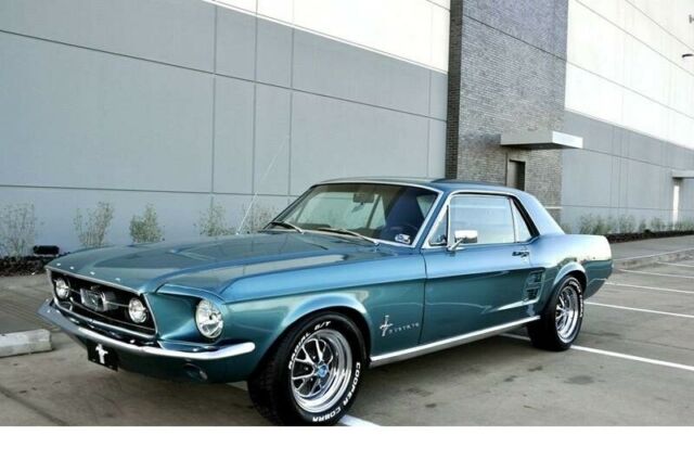 Ford Mustang 1967 image number 0