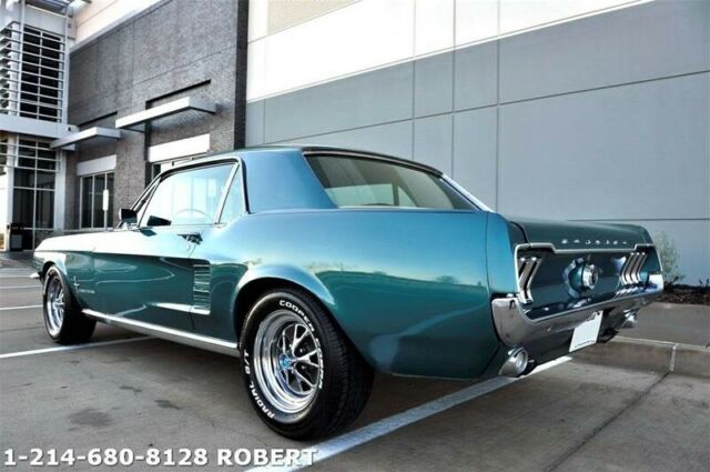 Ford Mustang 1967 image number 27